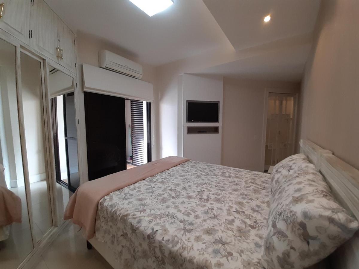 شقة Lindo Flat No Edificio Cosmopolitan, Com Garagem E Piscina سانتوس المظهر الخارجي الصورة